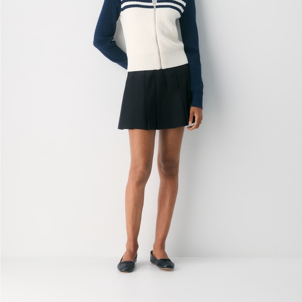 Sunday Best Black Pleated Skirt